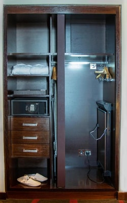 Deluxe Suite Near Cyan Beach By luxury Bookings 7 Luxury Bookings