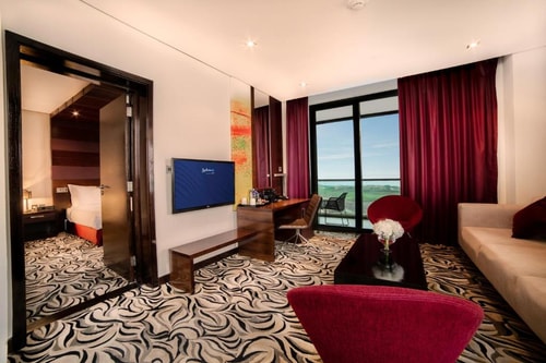 Deluxe Suite Near Cyan Beach By luxury Bookings 13 Luxury Bookings
