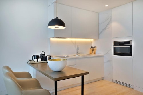 Ultra Luxury King Studio in Yas Island Abu Dhabi 4 Luxury Bookings