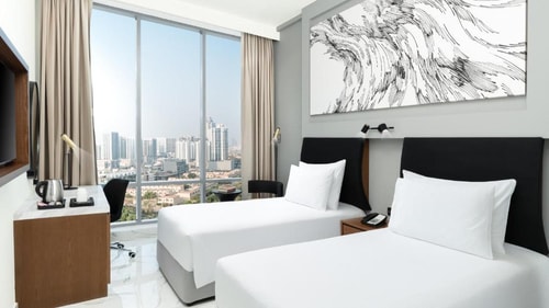 Standard King Or Twin Room Near Regina Tower JVC 3 Luxury Bookings