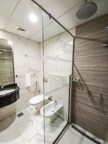 Two Bedroom Apartment Sea View Near Capital Park 17 Luxury Bookings