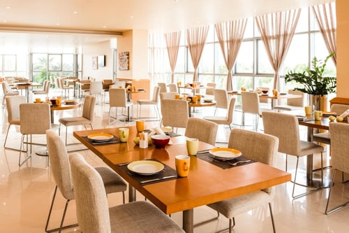 One Bedroom Apartment Near Rabdan Majlis 10 Luxury Bookings