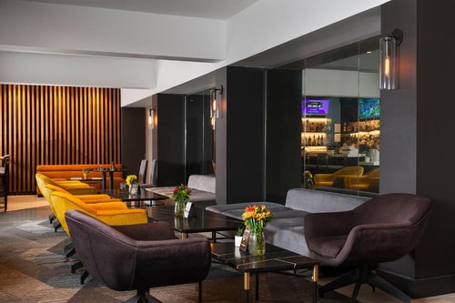 Standard King Room Near Arthur Storey Park HOU 6 Luxury Bookings