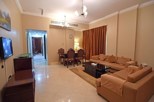 Three Bedroom Apartment Near Al Khan Beach 5 Luxury Bookings