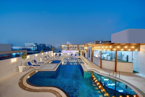 Deluxe Room Near Mall Of Emirates Pets are Allowed 8 Luxury Bookings