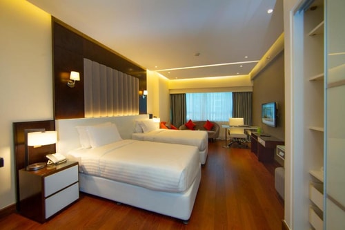 Deluxe Studio Near financial Center Metro Station 2 Luxury Bookings