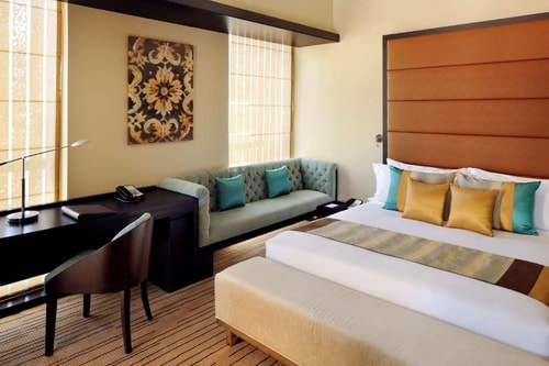 Presidential Suite Near Al Diar Mina Hotel AUH 3 Luxury Bookings