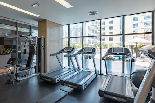 Studio Apartment Near Marina Mall Ab 7 Luxury Bookings