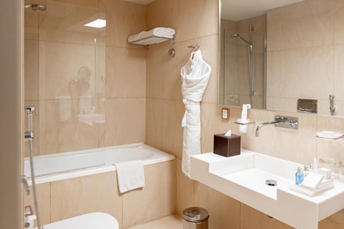 One Bedroom Apartment Near Marina Mall 3 Luxury Bookings