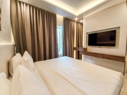 Two Bedroom Apartment Near Capital Park Luxury Bookings