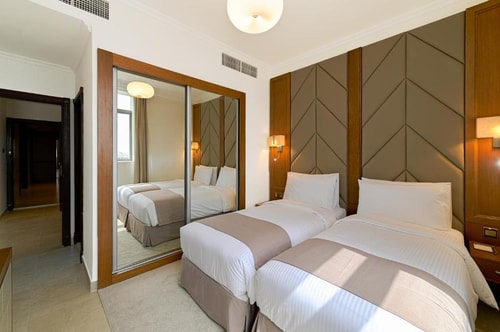 2 Bedroom Aprt Near Fujairah Exhibition Center 3 Luxury Bookings