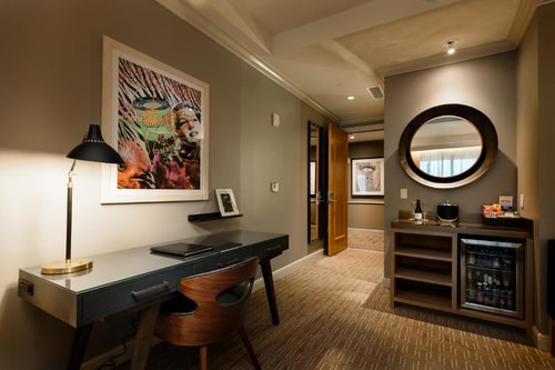 Premium Room Near Memorial City Mall HOU 3 Luxury Bookings