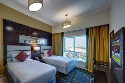 1 Bedroom Apartment Near Damac Cresent Towers A 2 Luxury Bookings