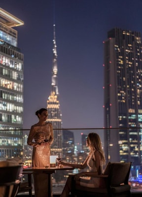 Superior Room Near DIFC Gate Village 17 Luxury Bookings