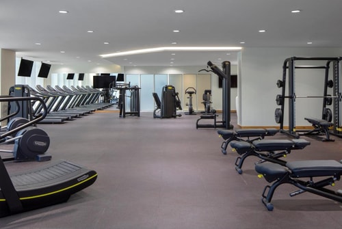 One Bedroom Apartment Near The Media Lounge Palm 9 Luxury Bookings