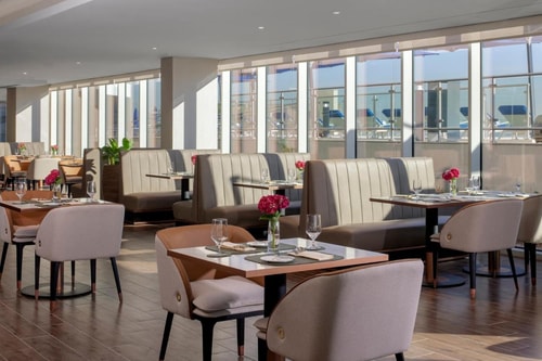 One Bedroom Apartment Near The Media Lounge Palm 12 Luxury Bookings