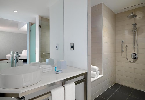 King Room Near Anantara Palm Jumeirah Resort 3 Luxury Bookings