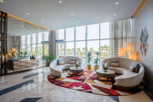One Bedroom Suite Near Golf City 7 Luxury Bookings