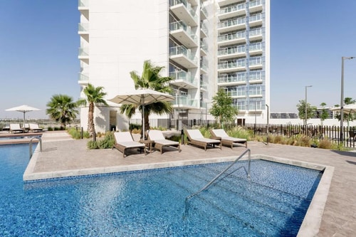 One Bedroom Suite Near Golf City 11 Luxury Bookings
