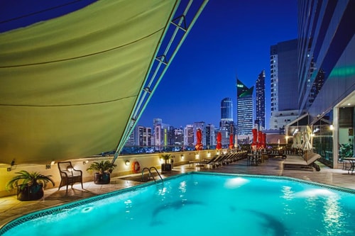 Executive Suite near Capital park 10 Luxury Bookings