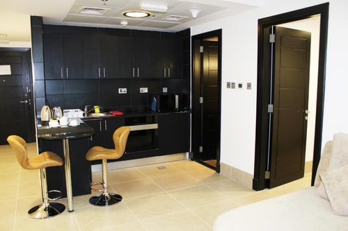 Studio Apartment Al Nahyan Camp By Luxury Bookings 9 Luxury Bookings