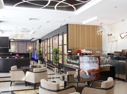 Studio Apartment Al Nahyan Camp By Luxury Bookings 11 Luxury Bookings