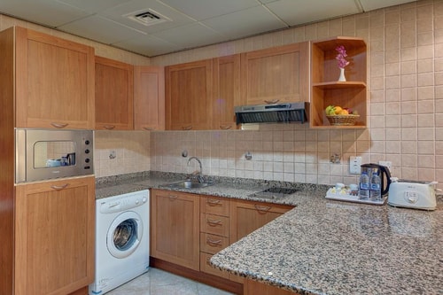 One Bedroom Apartment Near by Day To Day Al Karama 8 Luxury Bookings
