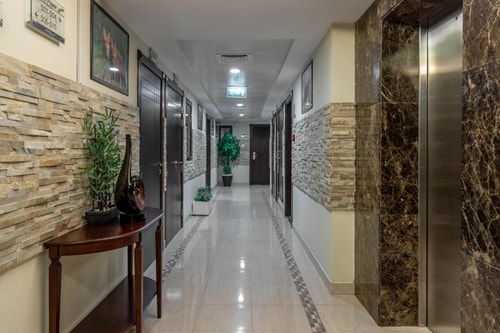 Two Bedroom Apartment Near by Mashreq Metro Ab 22 Luxury Bookings