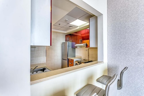 Standard One Bedroom Apartment Near Fmart Marina 13 Luxury Bookings