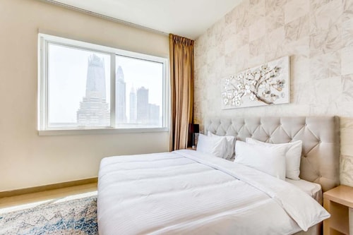 Standard One Bedroom Apartment Near Fmart Marina 1 Luxury Bookings
