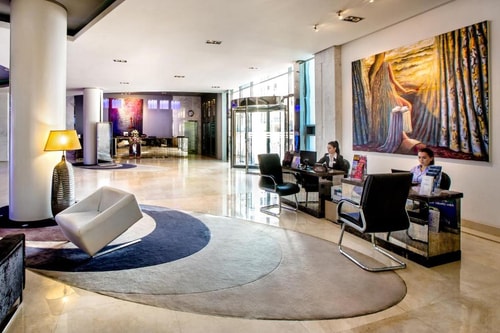 Deluxe Room Near Al Zarooni Building Marina 15 Luxury Bookings