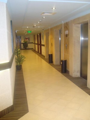 1 Bedroom Apartment Near Day To Day Al Karama 13 Luxury Bookings