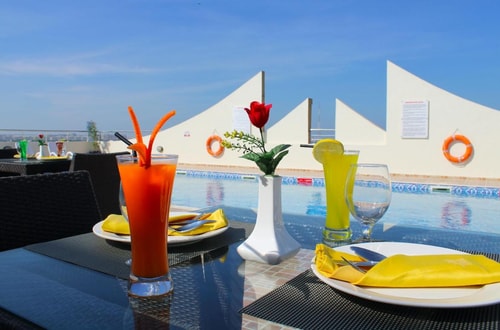 One Bedroom Apartment Near Mashreq Metro Station 15 Luxury Bookings