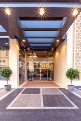 Standard Room Near Niloofar Tower 17 Luxury Bookings