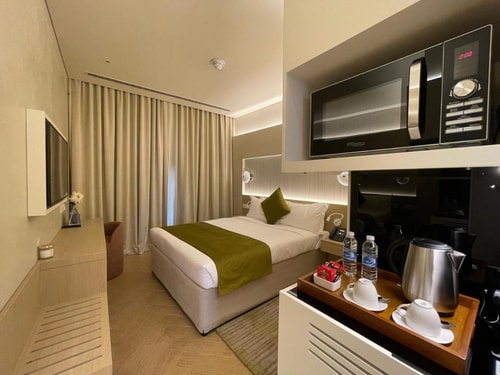 Executive Room At Dubai Creek In Jaddaf Ac 13 Luxury Bookings