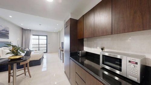 Studio Creek View Apartment near Al Jaddaf Metro 11 Luxury Bookings