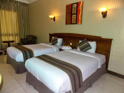 Standard Apartment Near Burjuman Metro Station 1 Luxury Bookings