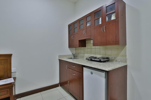 Standard Apartment Near Burjuman Metro Station 5 Luxury Bookings