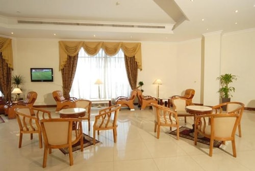 Standard Apartment Near Burjuman Metro Station 12 Luxury Bookings