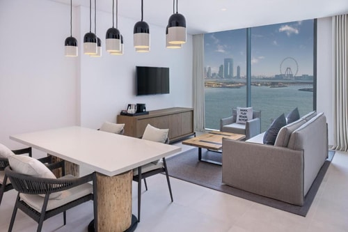Ultra Luxury One Bedroom Suite In Palm Jumeirah Ab 1 Luxury Bookings