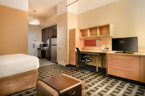 King Studio Near Quillian Memorial Center HOU 1 Luxury Bookings