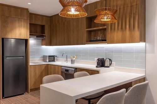 King Studio Near DXB Airport By Luxury Bookings 18 Luxury Bookings