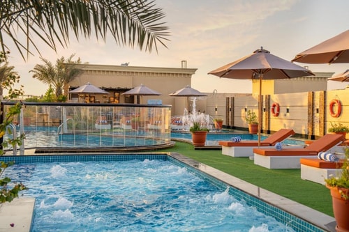 Deluxe King Or Twin Room Near Abu Hail Park Dubai 17 Luxury Bookings