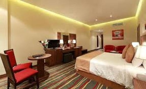 Deluxe King Room near Habib Bank Baniyas 1 Luxury Bookings