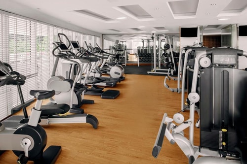 Four Bedroom Apartment Near Mashreq Metro Station 14 Luxury Bookings