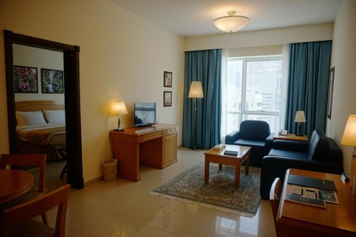 One Bedroom Apartments Near Khalid Lake 4 Luxury Bookings