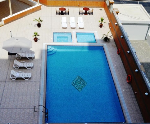One Bedroom apartment Near NMC Sociality Hospital 5 Luxury Bookings
