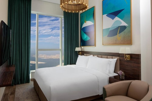 Studio Apartment Near The Media Lounge Palm Ab 5 Luxury Bookings