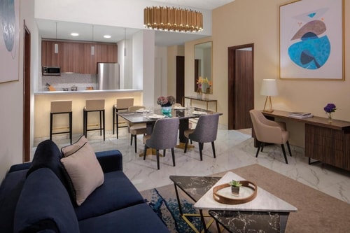 Two Bedroom Apartment Near Mina Seyahi Beach 5 Luxury Bookings