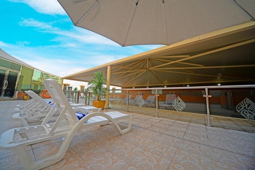 One Bedroom apartment Near NMC Sociality Hospital 6 Luxury Bookings
